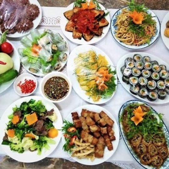 Món ăn tiệc mẫu 6